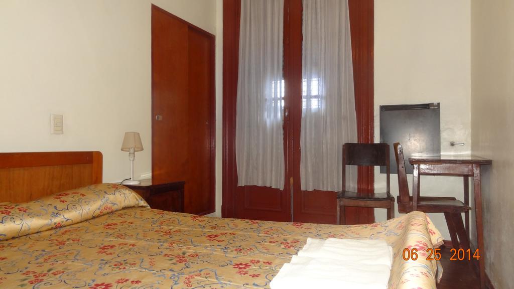 Hotel Bahía room 1