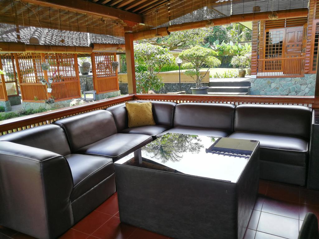 Villa Bango room 2