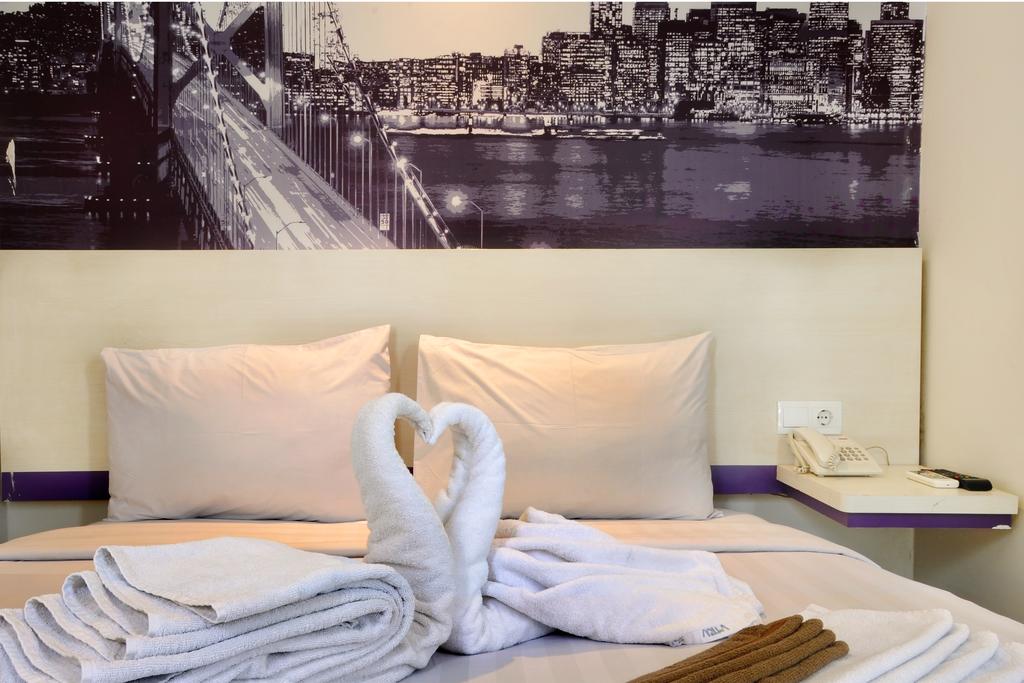 Vio Hotel Veteran room 1